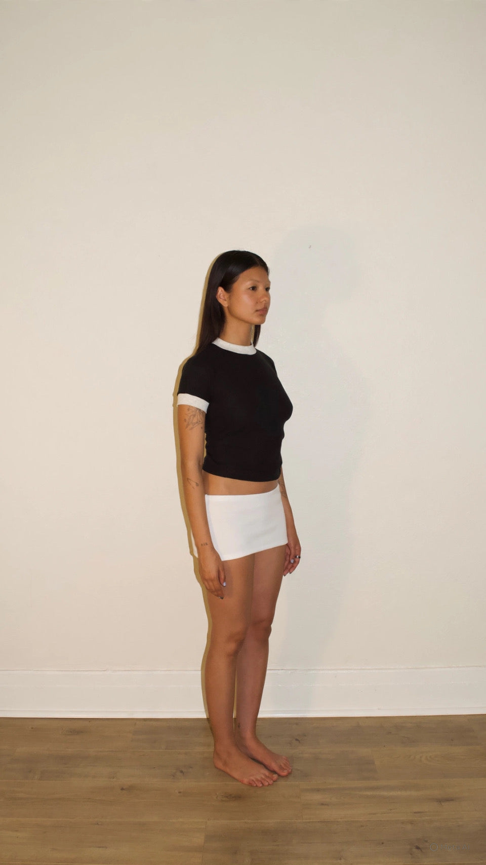 CONTRAST KNIT TOP